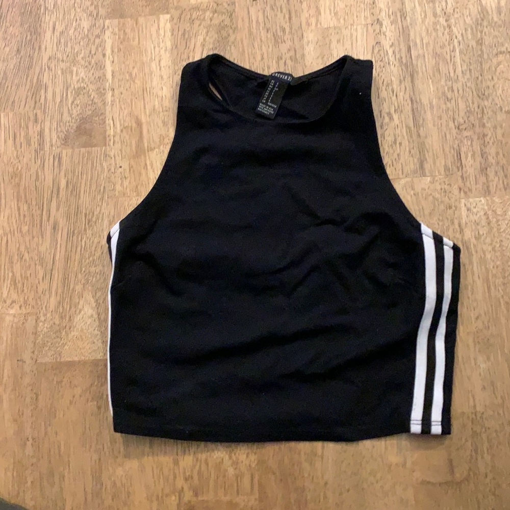 Forever 21 Black crop top w/ stripes on the side